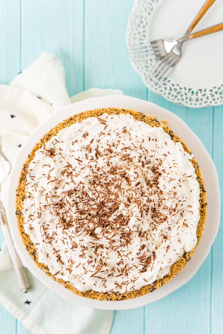 Whole Banoffee Pie on Cake Stand