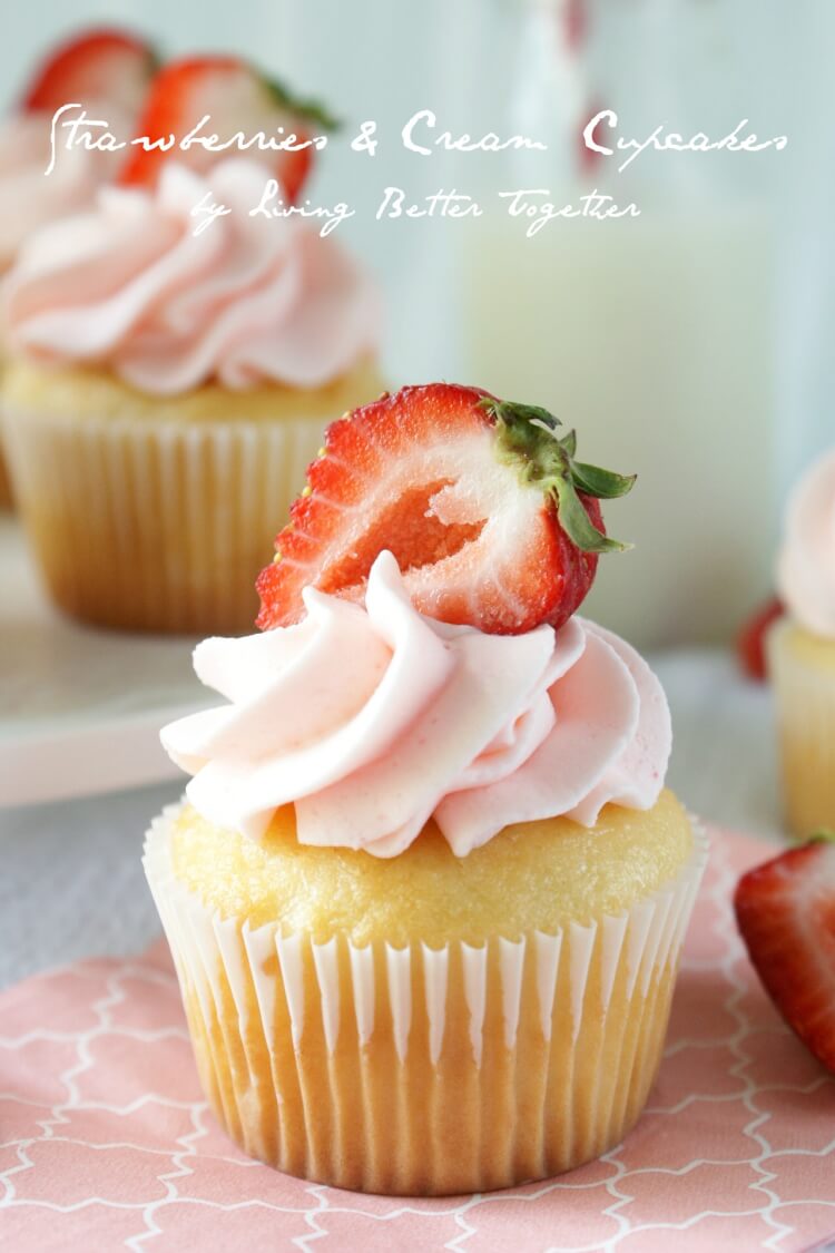 Strawberries & Cream Cupcakes