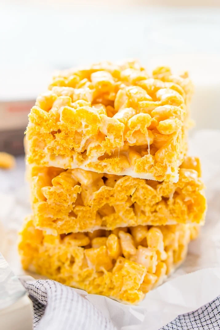 These Cap'n Crunch Treats are a fun twist on classic rice krispies treats and inspired by the book Ready Player One by Ernest Cline. They're the perfect fast dessert or afternoon snack and Cap'n Crunch lovers will go crazy over them!