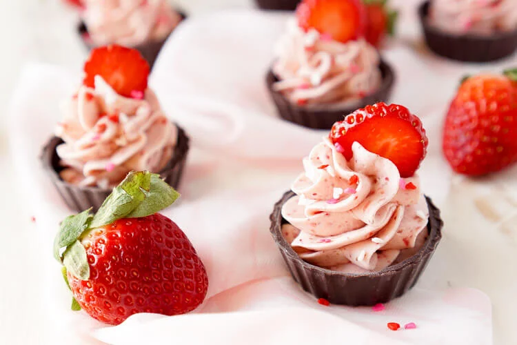 Strawberry Mousse Cups