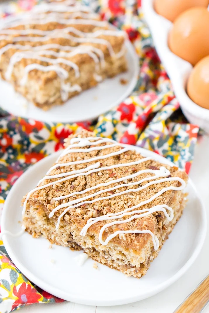 Old Fashioned Apple Cake