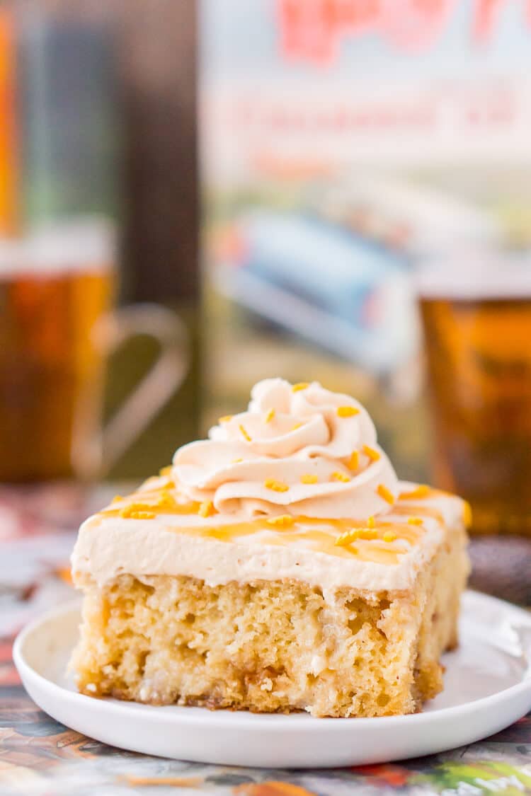 Harry Potter Butterbeer Poke Cake