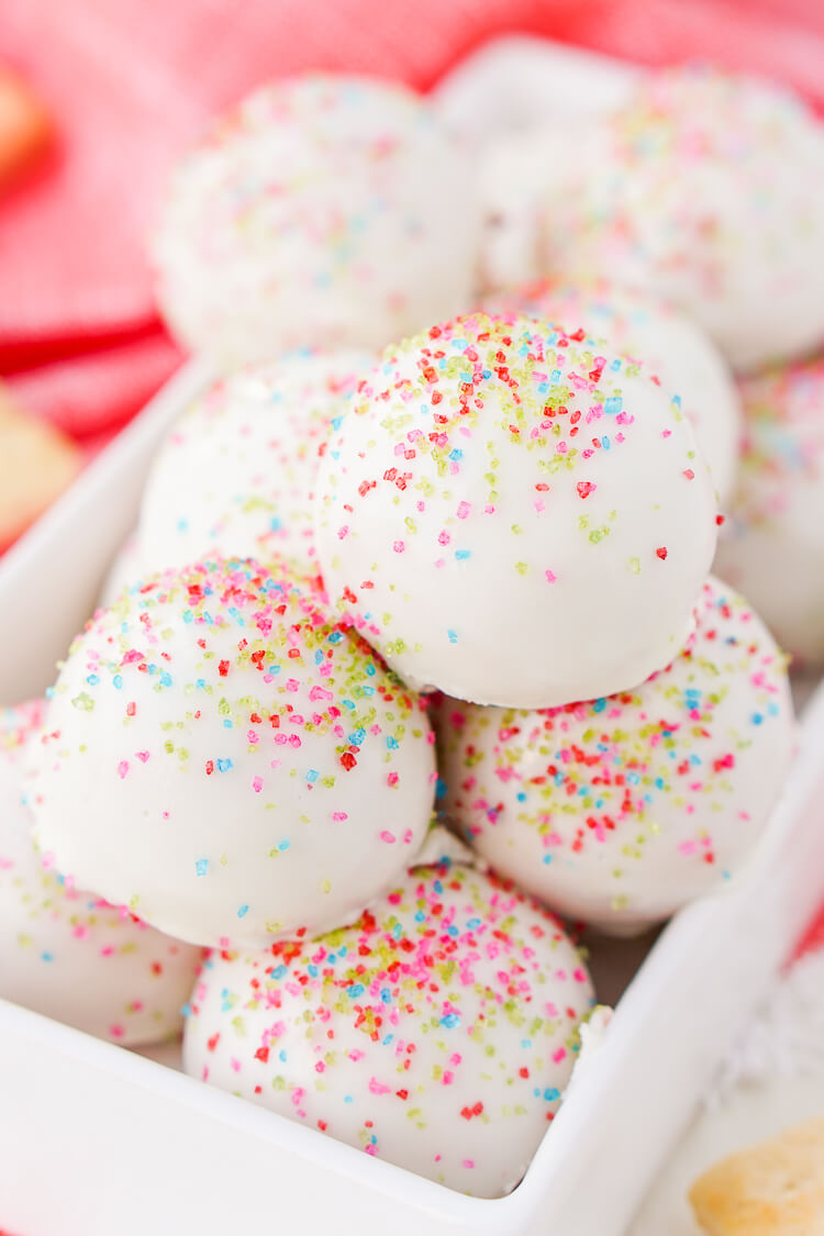 These Gilmore Girls Pop Tart Truffles are something Lorelei would definitely have whipped up for one of Rory's Bake Sales, and you should whip them up for your A Year In The Life Revival party!