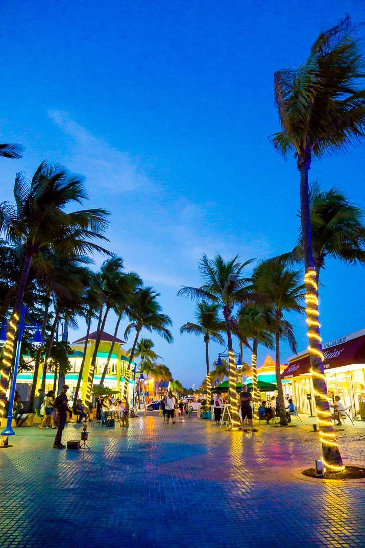 Planning a trip to Fort Myers Beach, Florida and looking for ideas for things to do and see and where to stay, here are my recommendations.