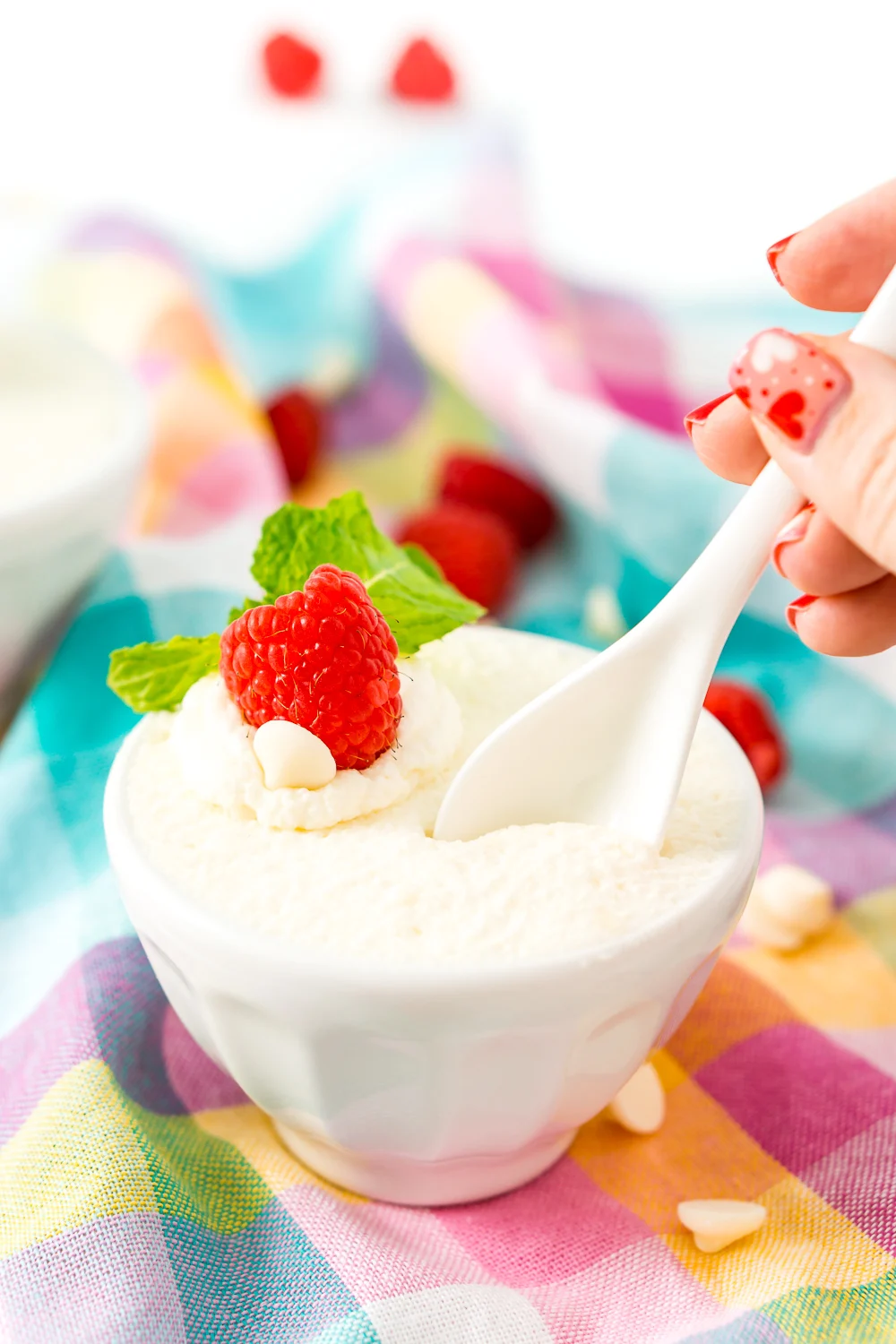 2-Ingredient White Chocolate Mousse