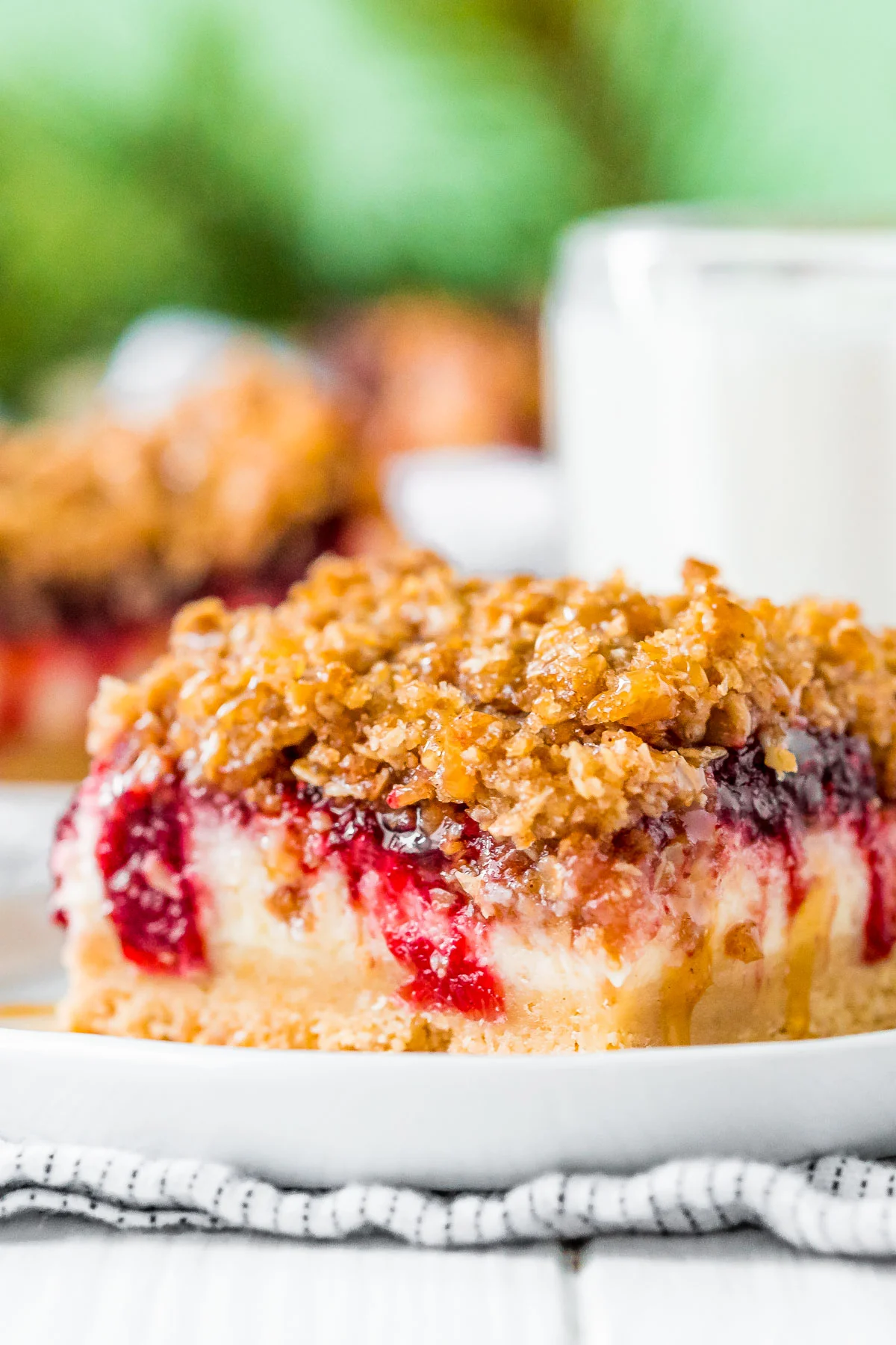 Cranberry Cheesecake Bars