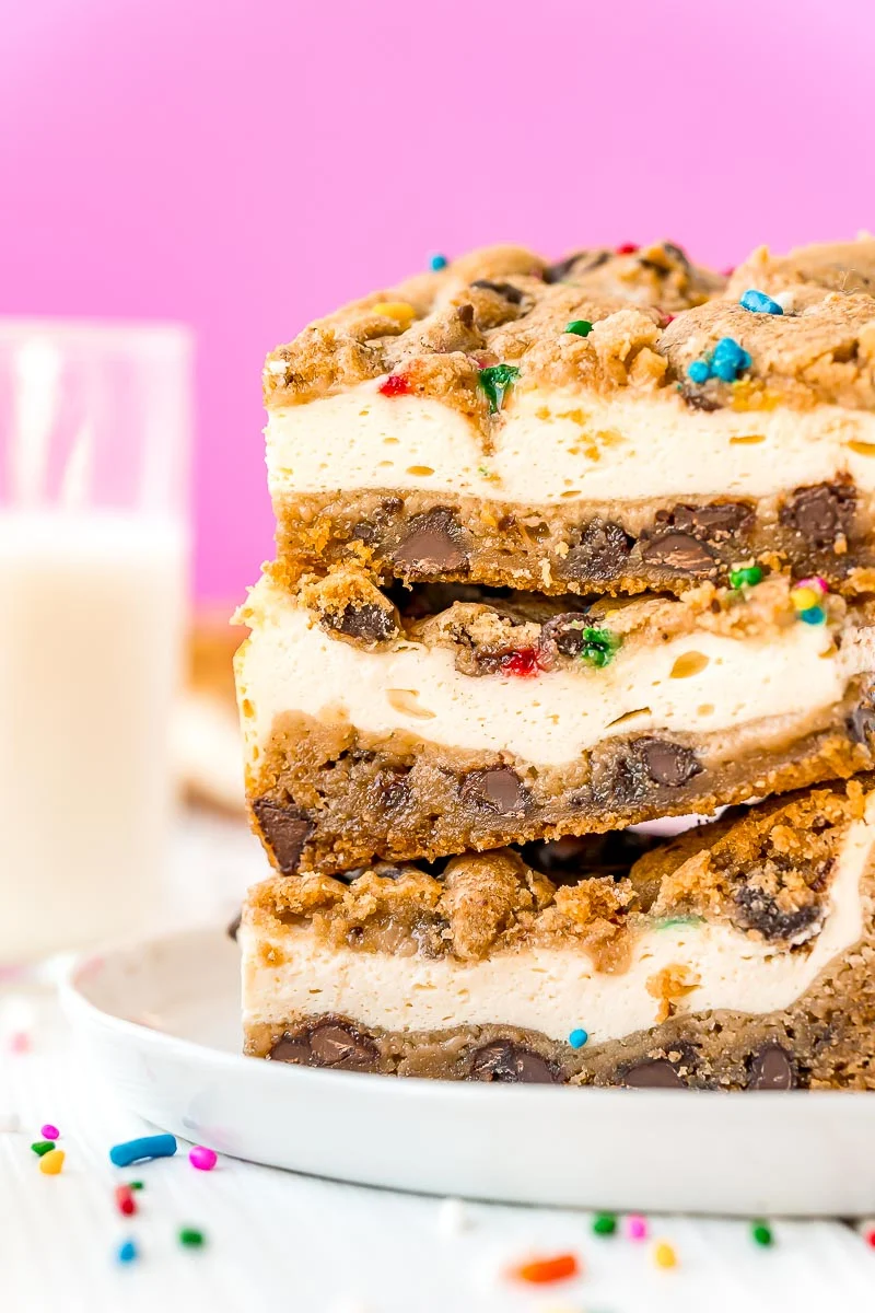 Chocolate Chip Cookie Cheesecake Bars