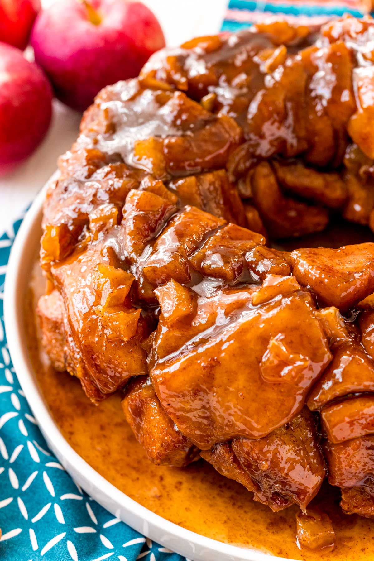 Apple Fritter Monkey Bread