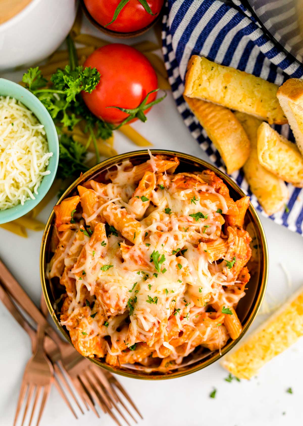 Instant Pot Chicken Parmesan Pasta