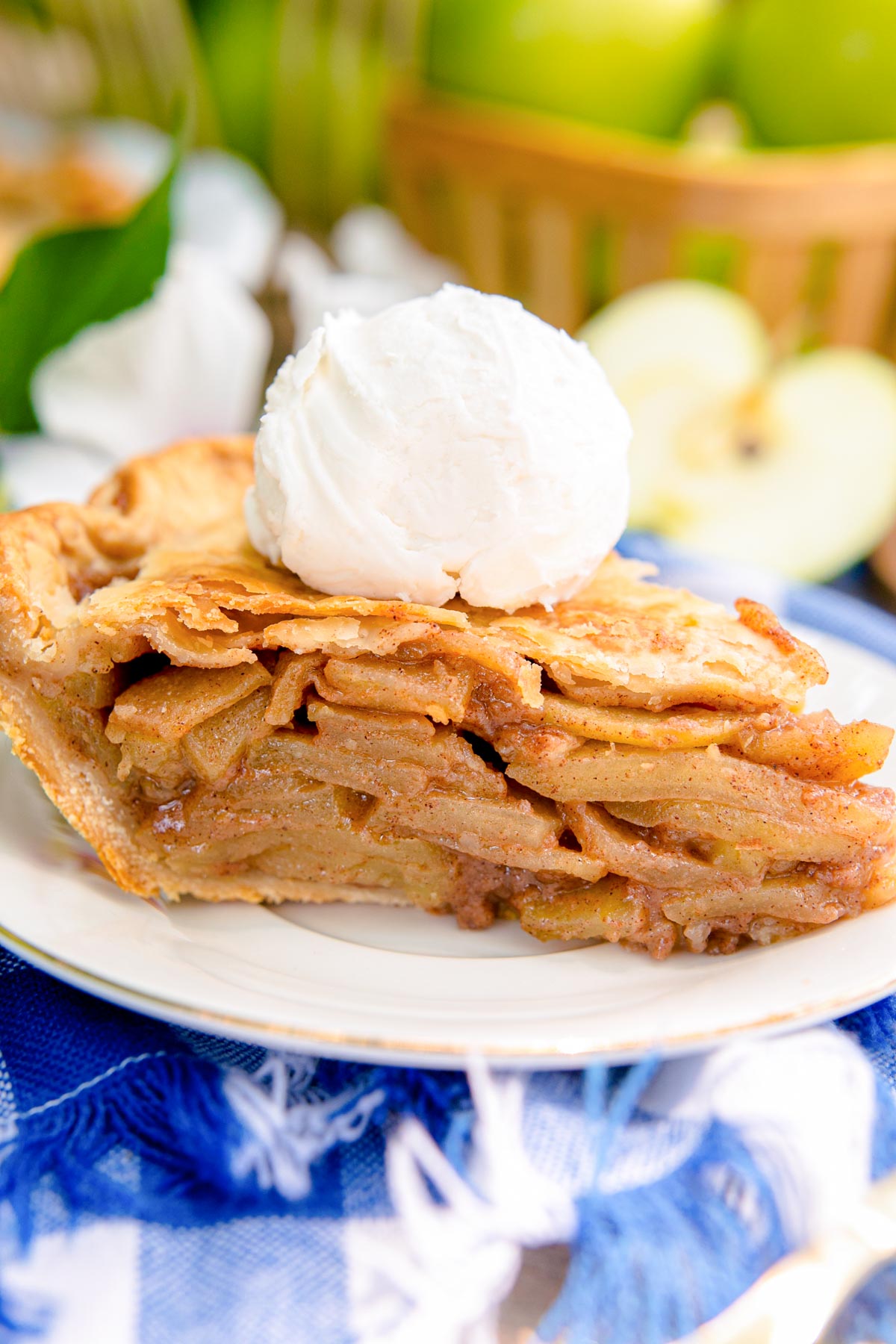 Homemade Apple Pie Recipe with Brown Sugar