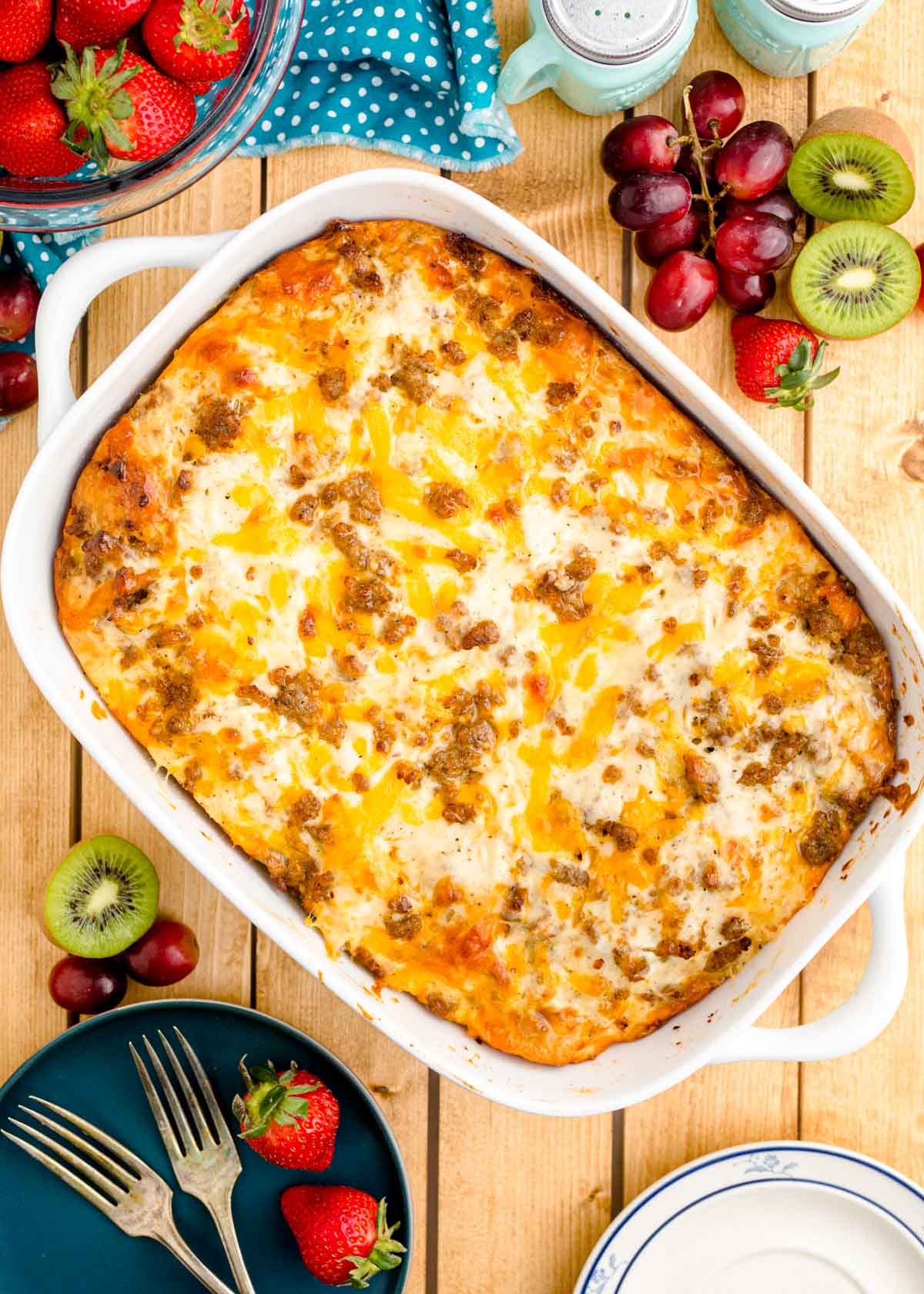 Biscuits and Gravy Casserole Recipe