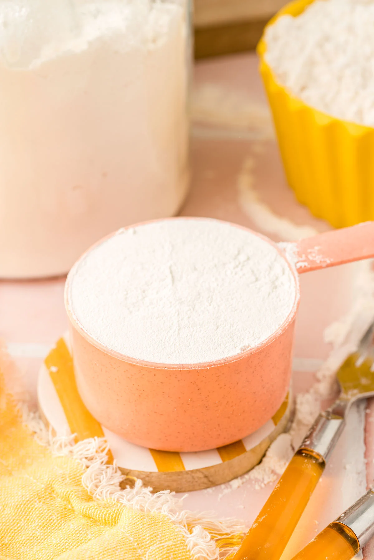 How To Measure Flour