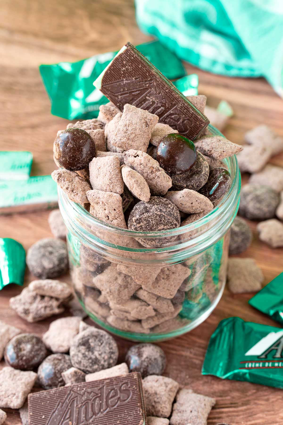 Mint Chocolate Muddy Buddies
