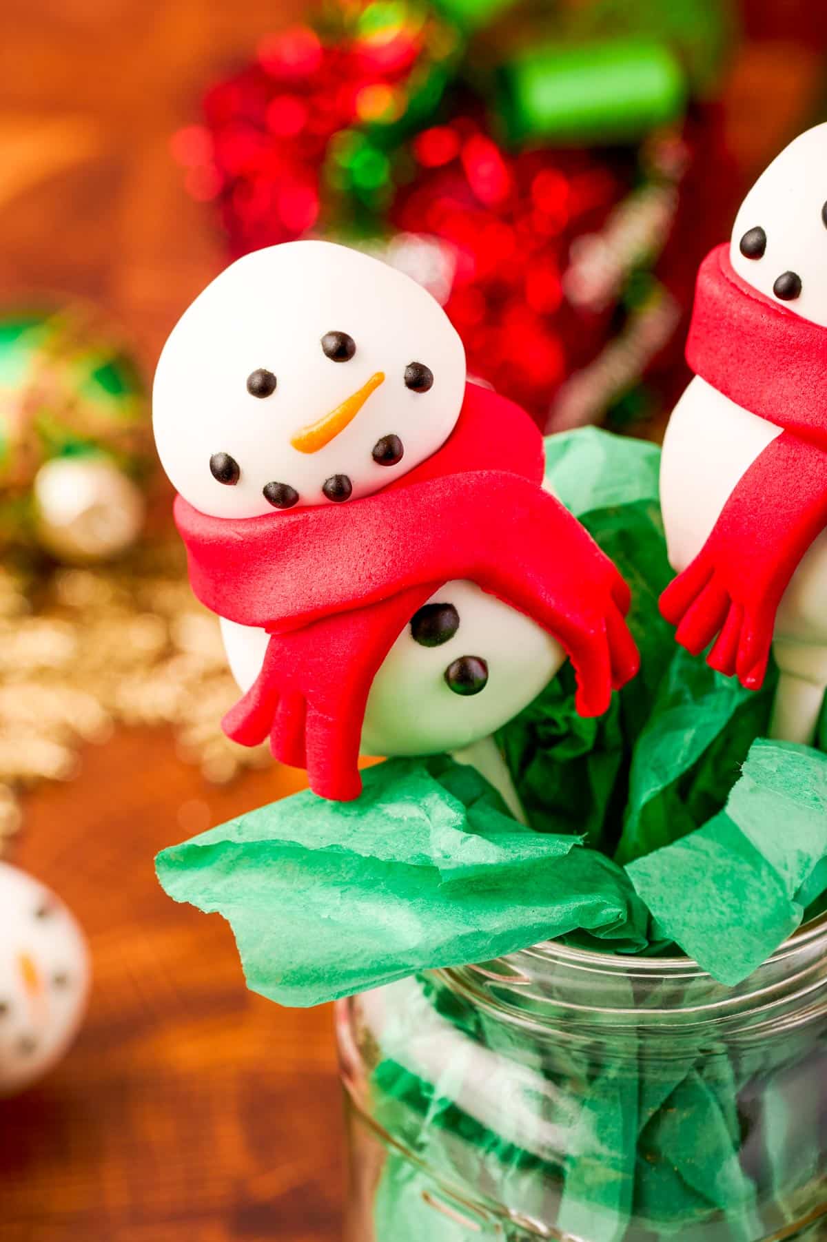 Snowman Cake Pops