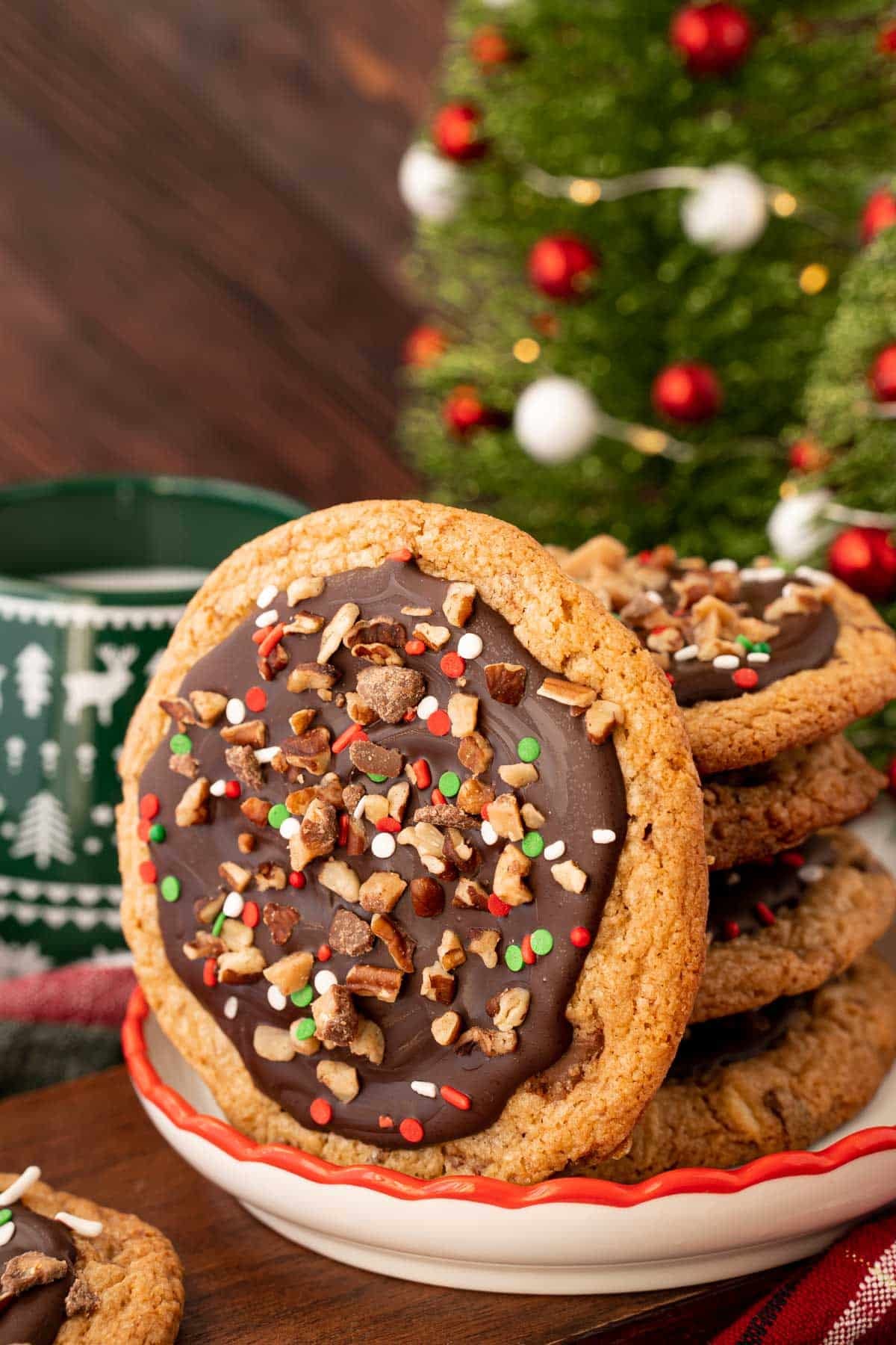 Christmas Crack Cookies