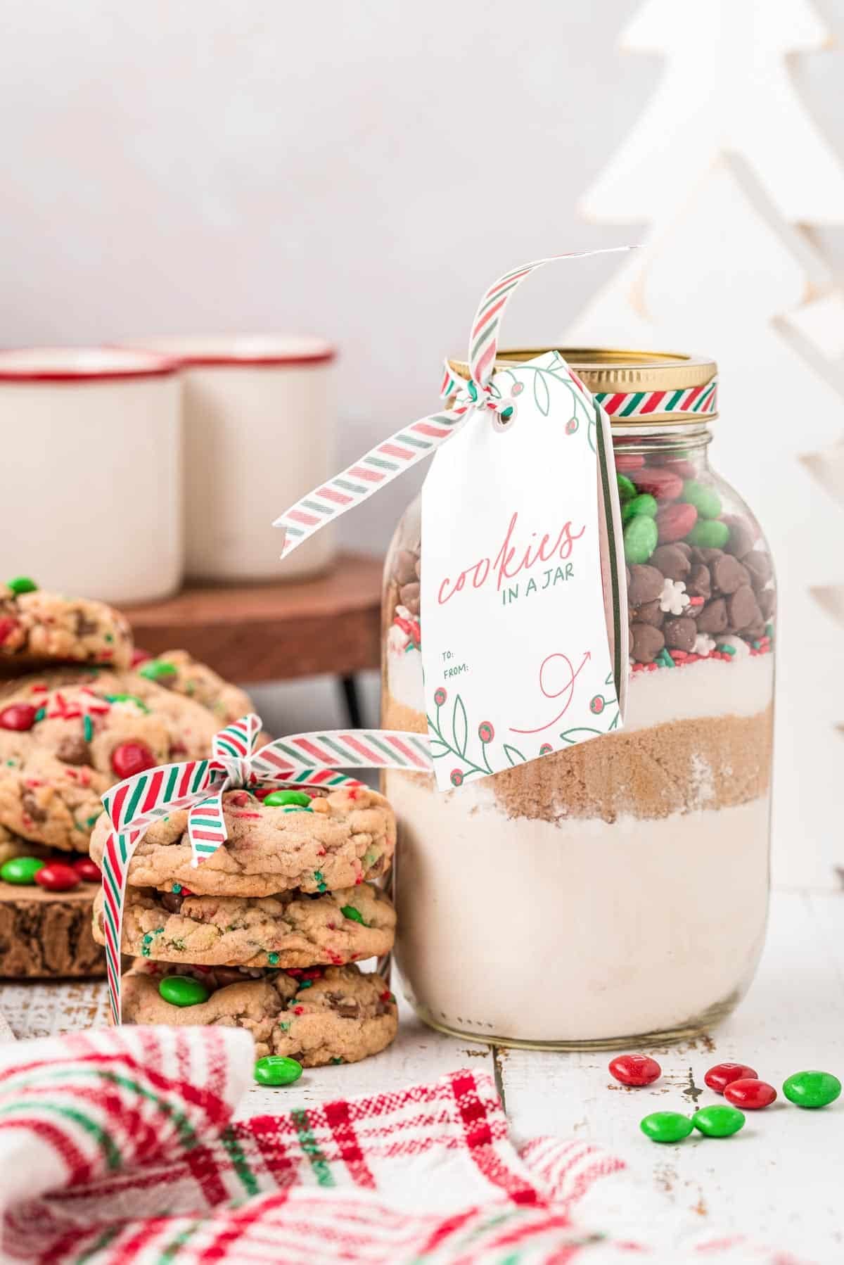 Cookies In A Jar