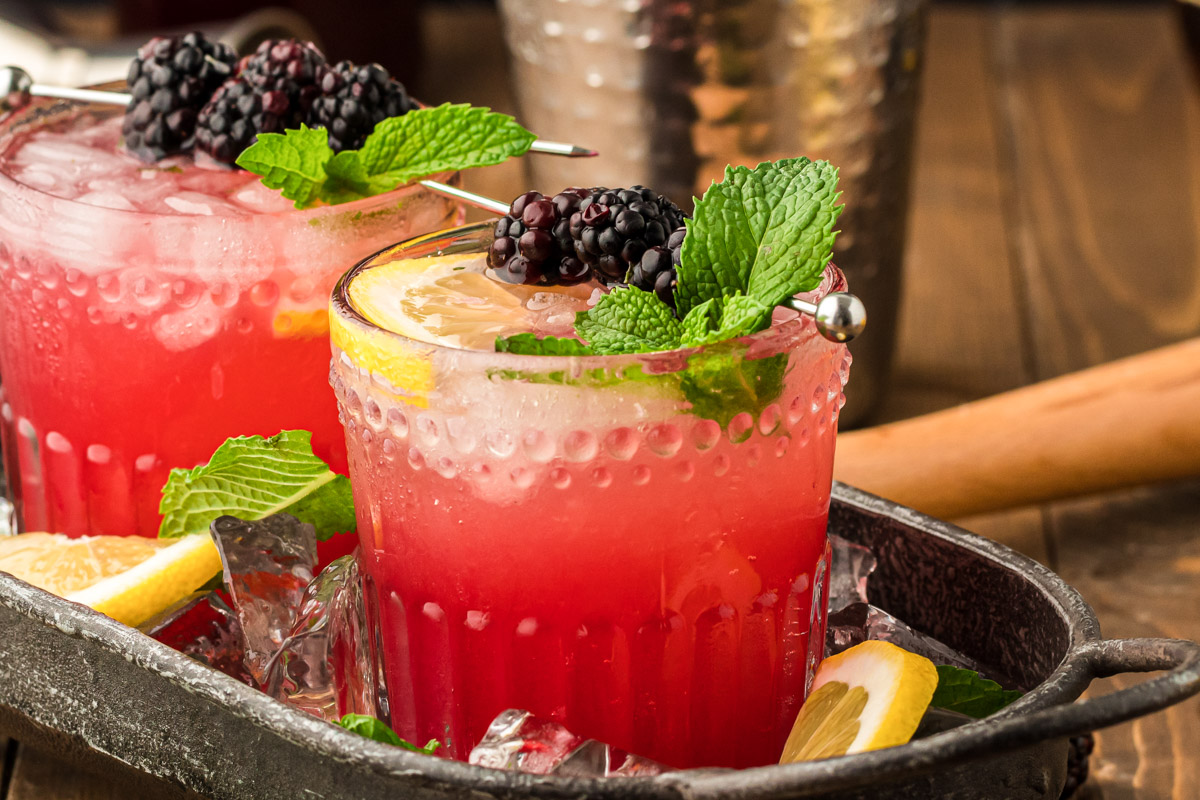 Bourbon Smash (Blackberry)