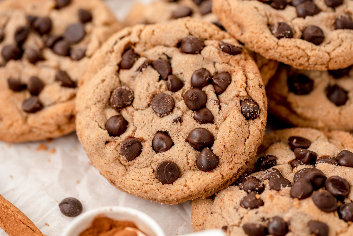 Cinnamon Chocolate Chip Cookies
