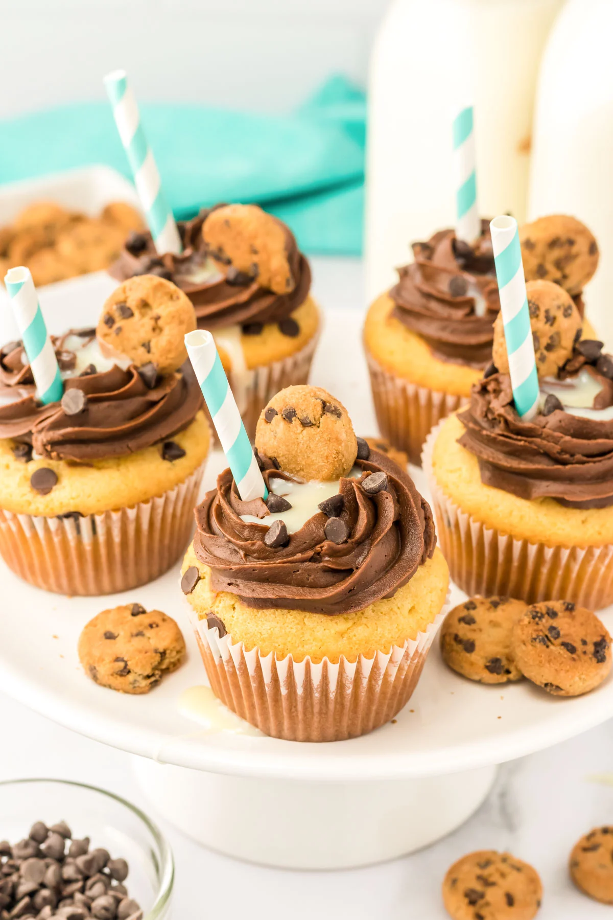 Milk and Cookies Cupcakes