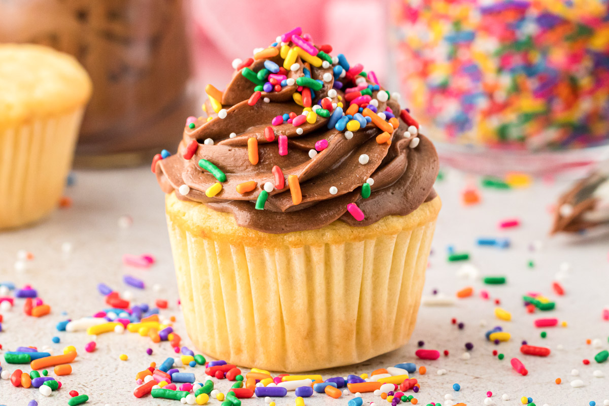 Yellow Cake Cupcakes