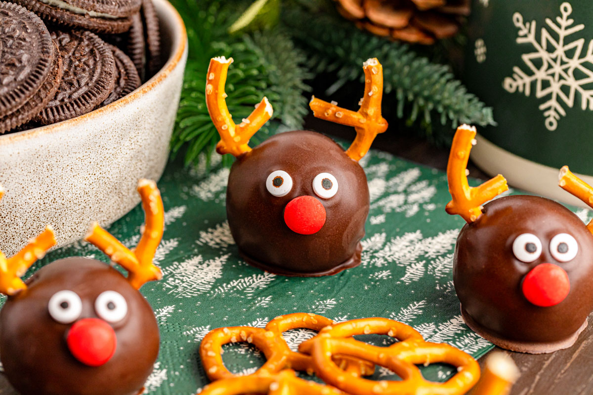 Reindeer Oreo Balls