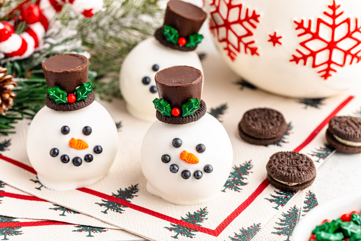 Snowman Oreo Balls